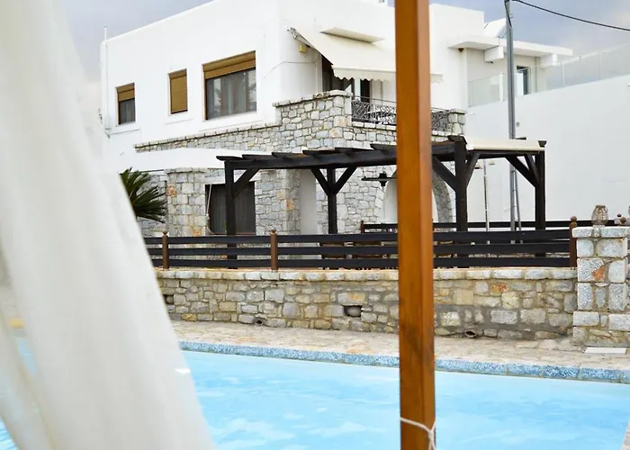 Villa Malvazios #3 *