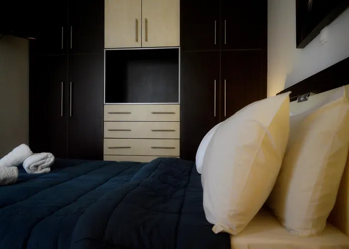 Malvazios #3 Villa *