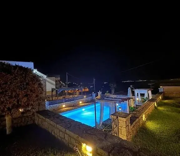 Villa Malvazios #3 *